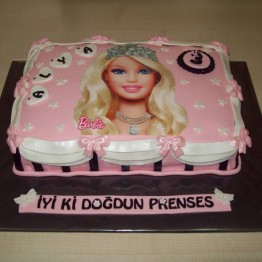 Barbie Prenses Pasta