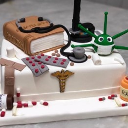 Virüslü Doktor Pastası